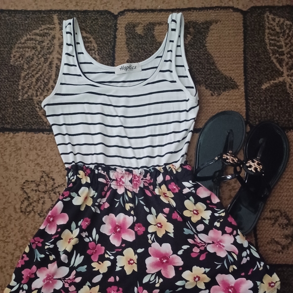 Romper - Picture 2 of 2